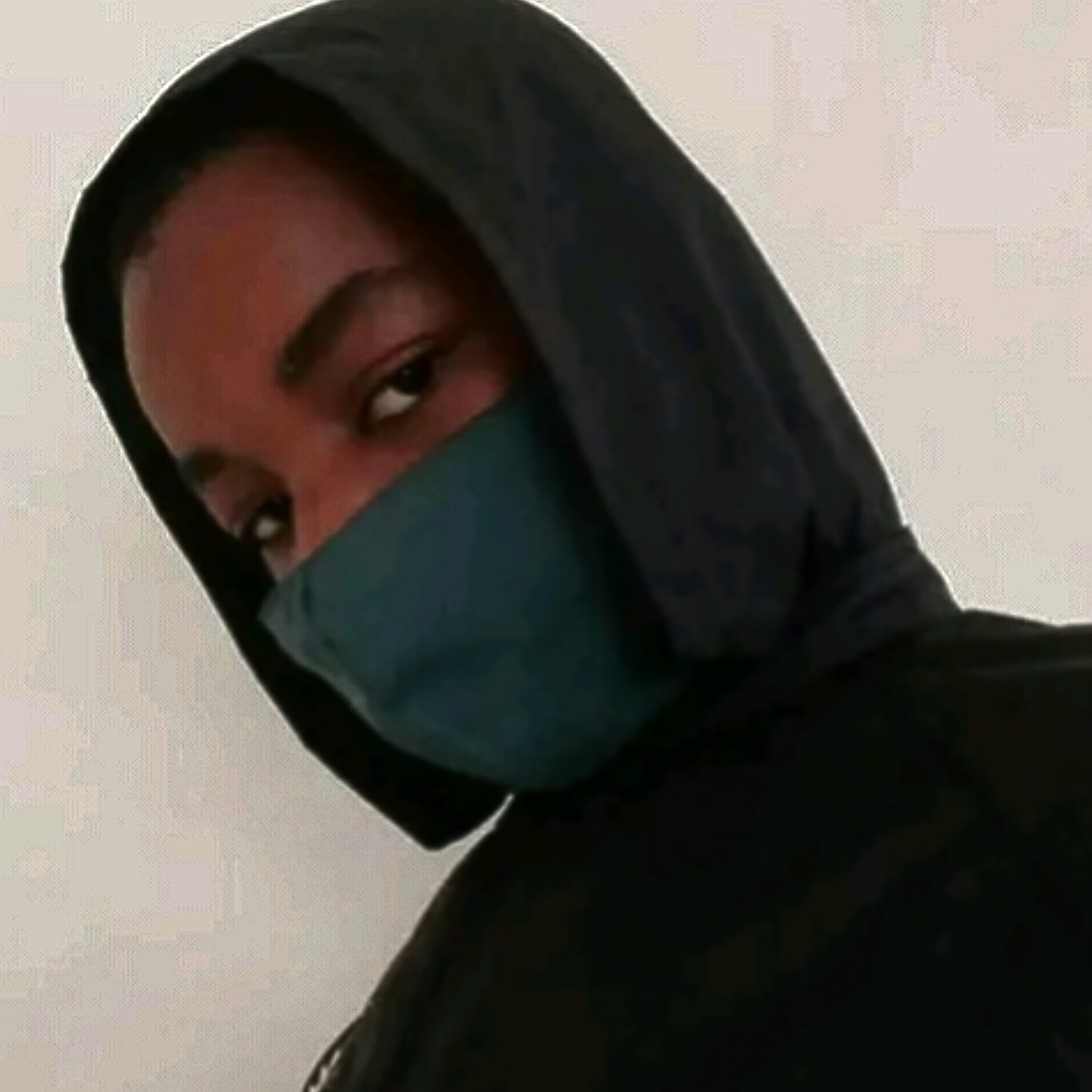 Ryan T Ropah